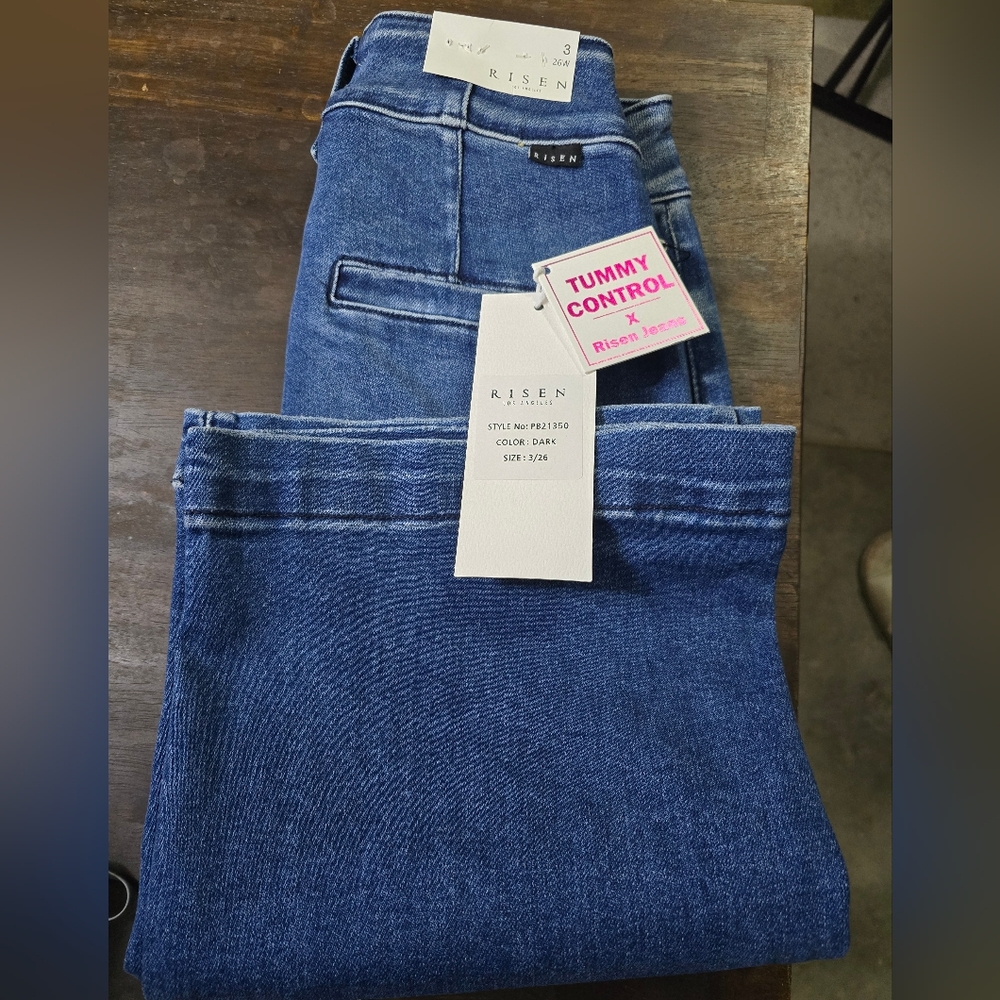 Size 3!  RISEN NWTS, Stylish Straight Leg‎ Tummy Control - Picture 5 of 5